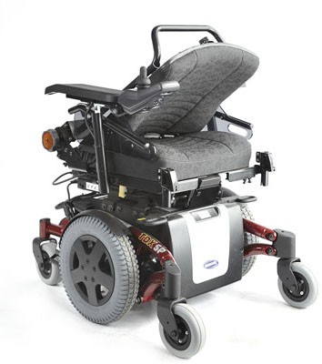 Кресло-коляска Invacare TDX инвалидная с электроприводом, радиус разворота 56см, запас хода 26км, 0265